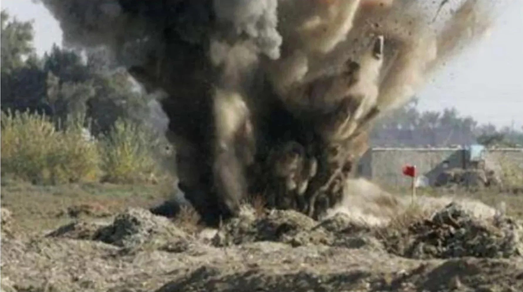 Landmine Blast Near LoC in Poonch: पुंछ में LOC पर लैंडमाइन ब्लास्ट: अग्निवीर शहीद, दो जवान गंभीर, जानिए कैसे हुआ हादसा?