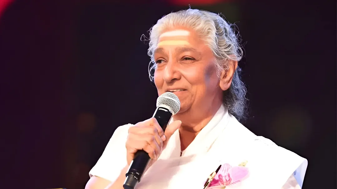 Singer S Janaki Death: नहीं रहीं दिग्गज गायिका जानकी अम्मा, इस बड़ी वजह से ठुकरा दिया था पद्म भूषण सम्मान