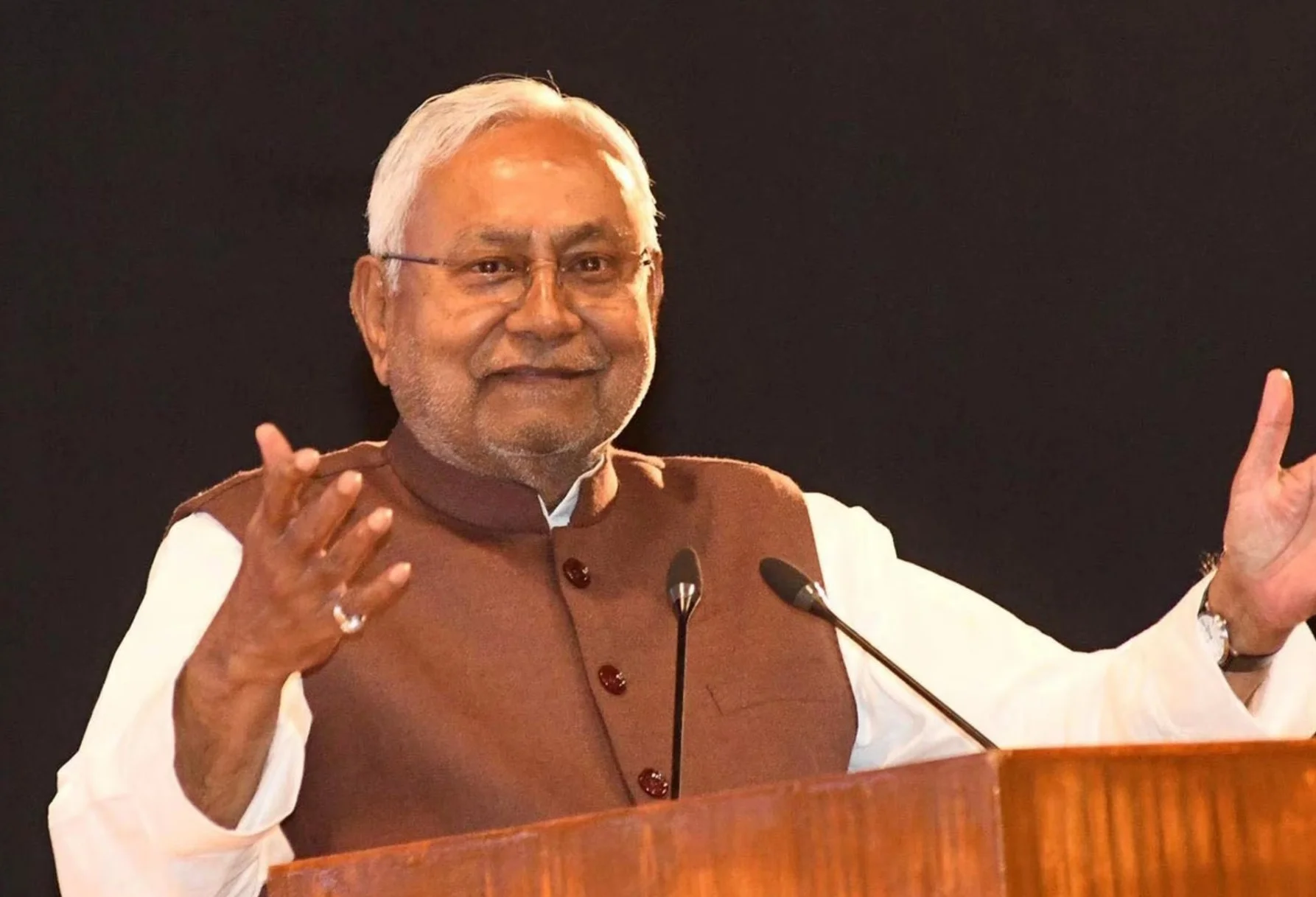 Bihar Cabinet Decisions: बिहार कैबिनेट का बड़ा धमाका, 34 फैसले, 15995 करोड़ की बिजली सब्सिडी से लेकर 14000 किमी सड़कों तक, जानिए सबकुछ!