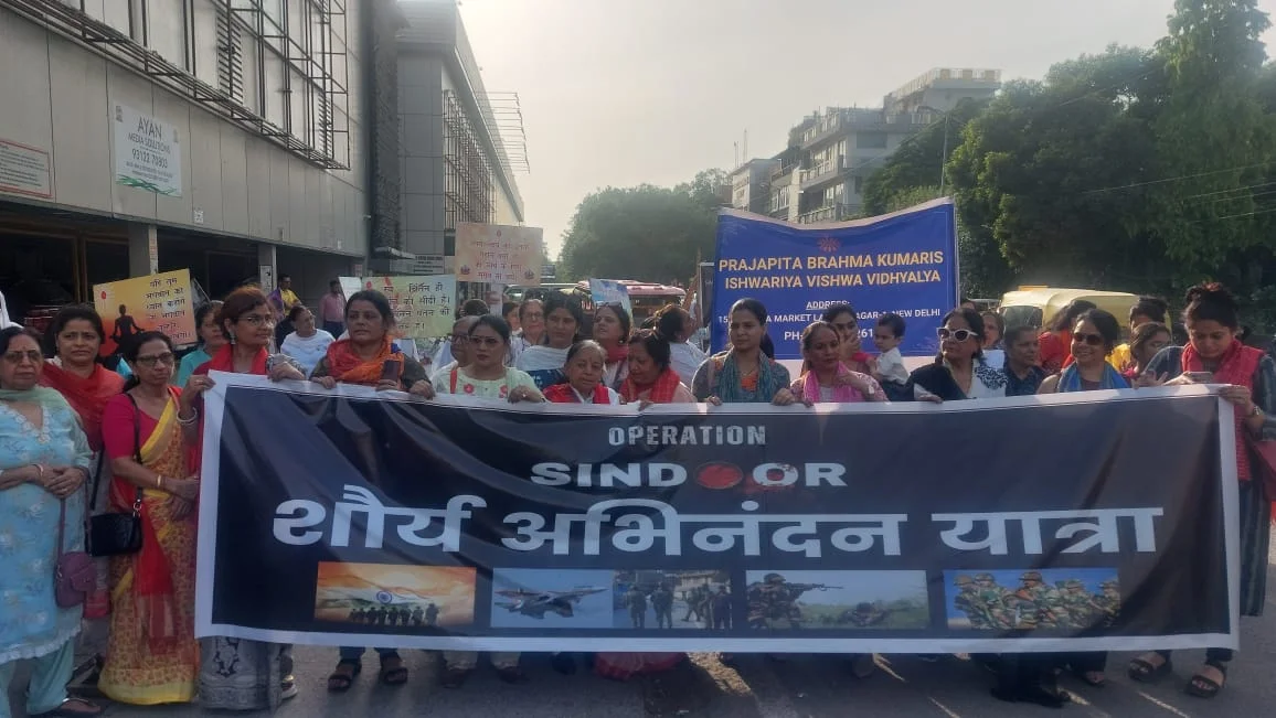 Operation Sindoor News 2025: ऑपरेशन सिंदूर की गूंज दिल्ली तक: शौर्य यात्रा में देशभक्ति का ज्वार, वीर सैनिकों को श्रद्धा-सुमन अर्पित