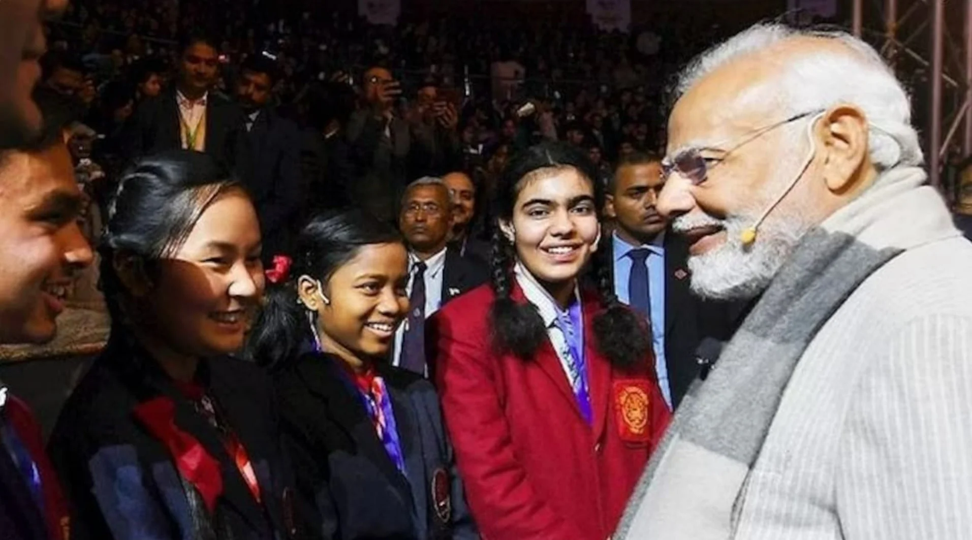 Pariksha Pe Charcha 2025: पीएम मोदी सोमवार को छात्रों से करेंगे 'परीक्षा पे चर्चा', विद्यार्थियों को देंगे टिप्स