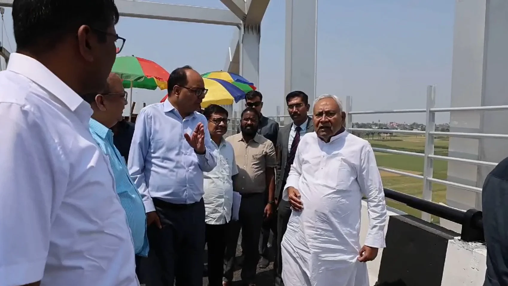 CM Nitish Kumar News: CM नीतीश कुमार का एक्शन! MLA-MLC आवास का निरीक्षण, हाईवे प्रोजेक्ट्स का उद्घाटन – जानिए बड़ी घोषणाएं! 