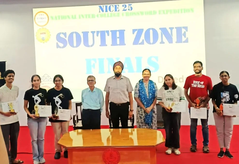 NICE 2025: आईआईटी मद्रास की हर्गुन कौर और वर्षिनी बनीं साउथ जोन की क्रॉसवर्ड चैम्पियन