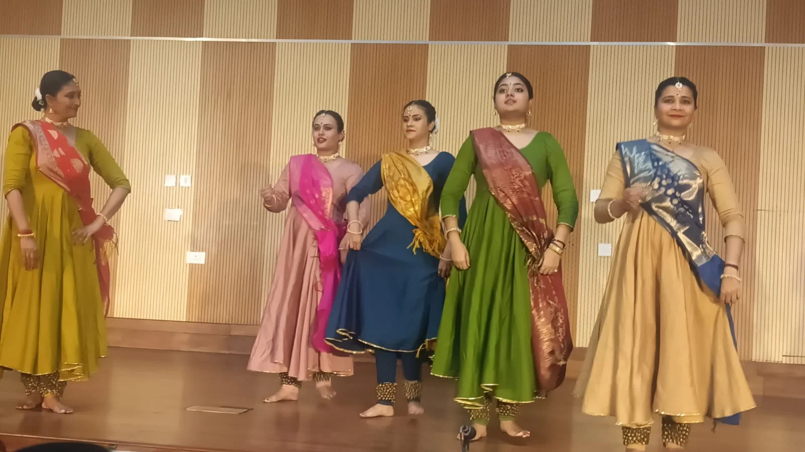 बापू टावर में कथक बैले “मैं बिहार हूँ” का भव्य आयोजन, नृत्य के माध्यम से उभरी सांस्कृतिक चेतना