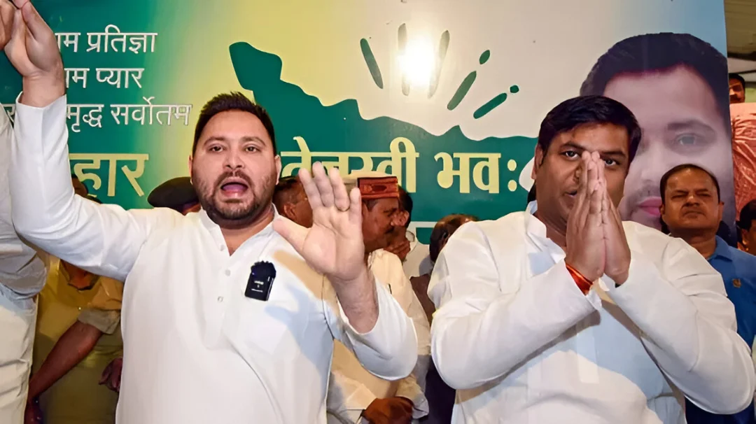 बिहार में नई जंग का ऐलान: तेजस्वी-सहनी की जोड़ी बनाम एनडीए का मौन चेहरा
