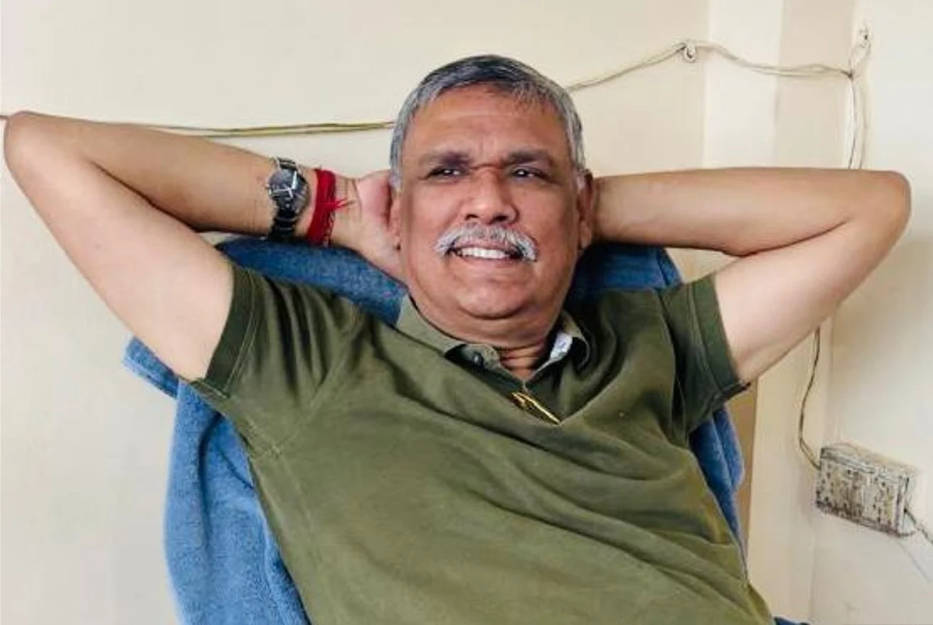 Inspiring Story: बिना NGO के सोशल मीडिया की पावर से बदली हजारों जिंदगियां, पढ़ें 'वन मैन आर्मी' गौरव राय की कहानी