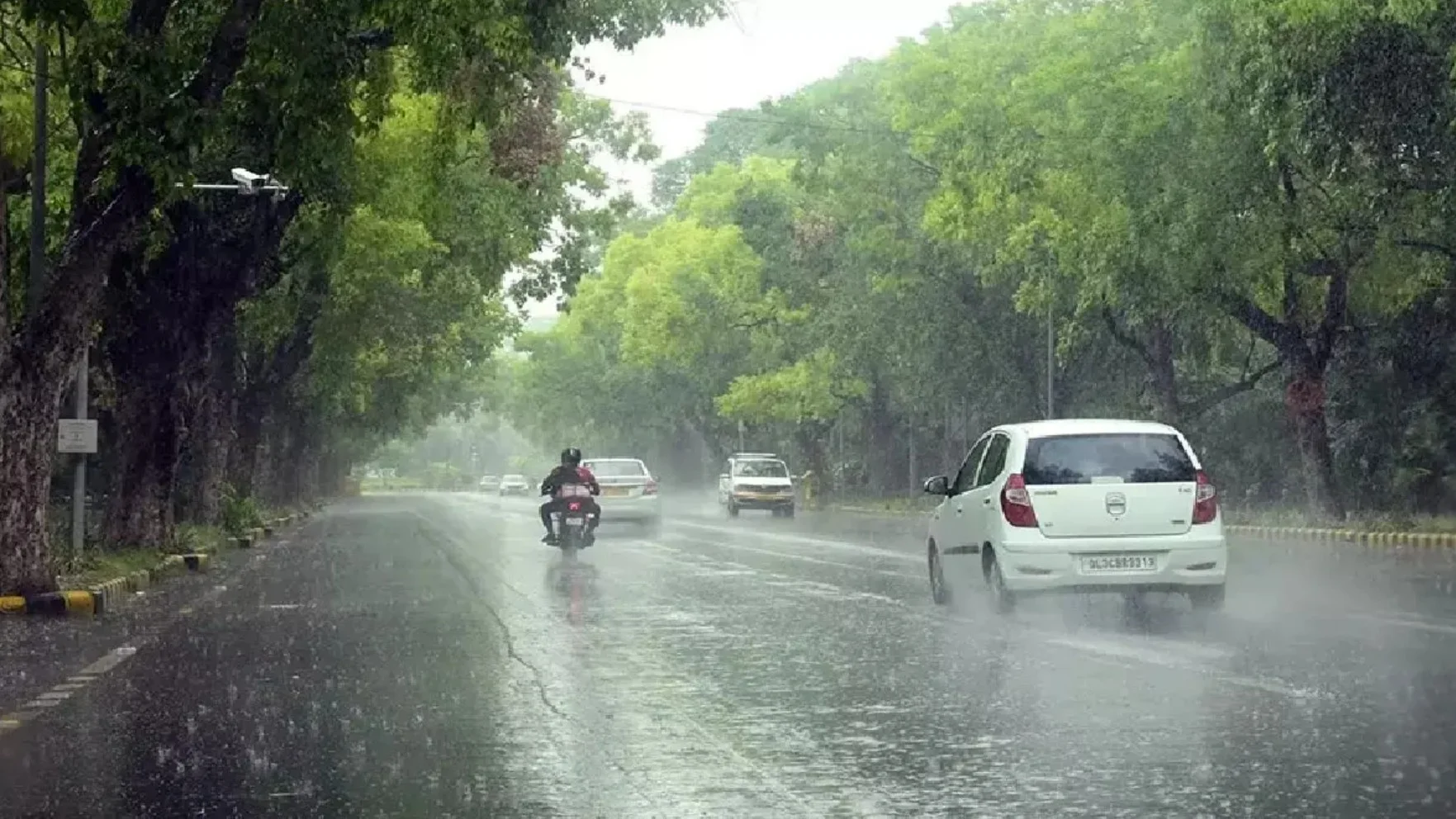 मानसून 2025: बिना ब्रेक लिए भी क्यों बंद हो गई बारिश? 20 दिन से सूखा राजस्थान, जानिए असली वजह!