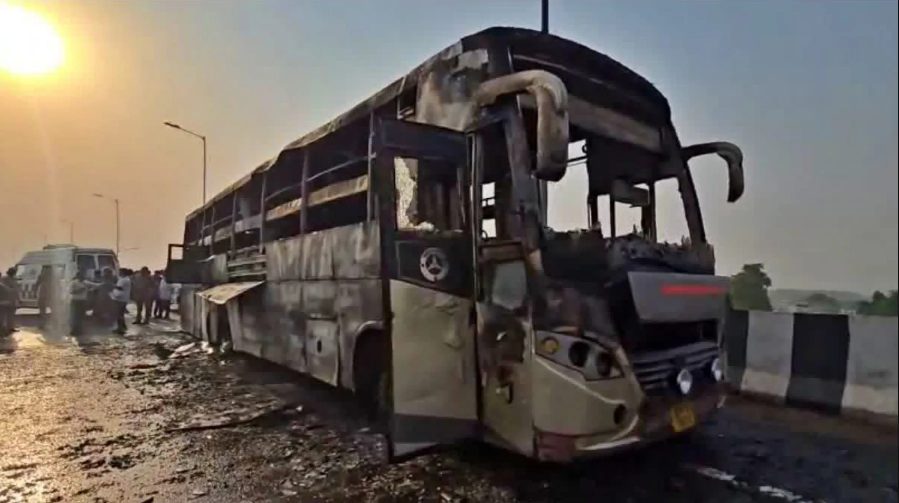 Begusarai to Delhi Bus Incident: दिल्ली जा रही बस में आग से 5 बिहारी यात्रियों की दर्दनाक मौत, मुख्यमंत्री नीतीश कुमार ने जताया शोक