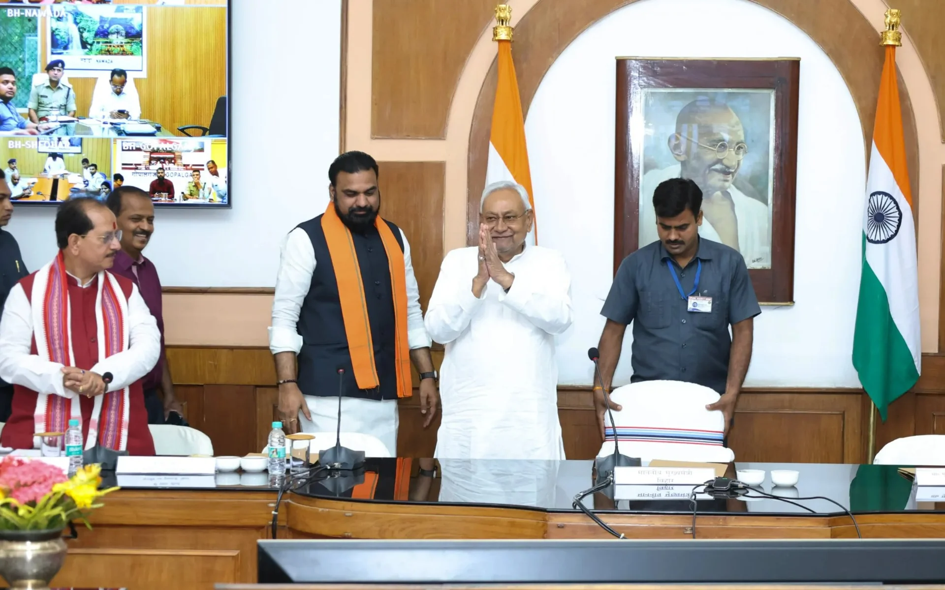 CM Review Meeting Bihar: CM नीतीश का बड़ा एक्शन! बाढ़-सुखाड़ से पहले अधिकारियों को सख्त अल्टीमेटम, जून तक पूरी तैयारी के आदेश!