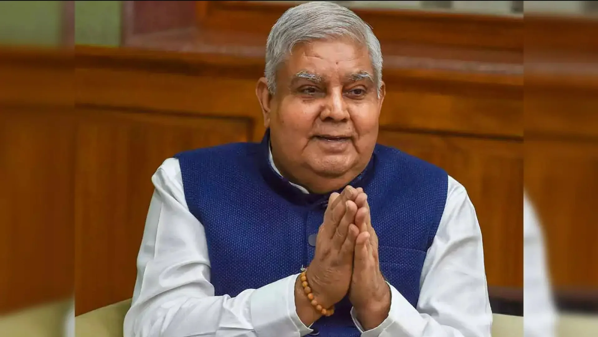संसदीय शून्यता या रणनीतिक संकेत: उपराष्ट्रपति का रहस्यमय इस्तीफ़ा