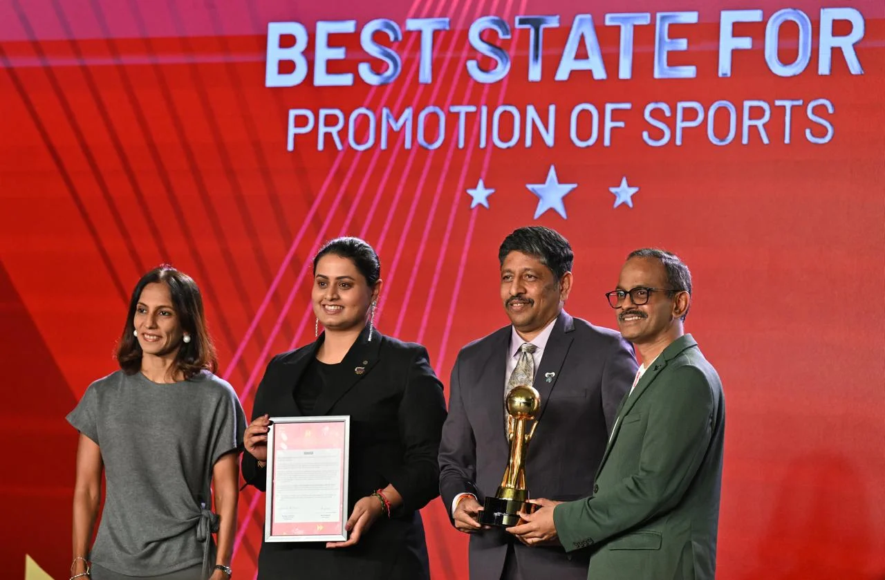 Bihar Sports News: खेल जगत में बिहार का डंका! मिला 'बेस्ट स्टेट प्रमोटिंग स्पोर्ट्स' का नेशनल अवार्ड<br><div><span class="hljs-strong" style="font-weight: 700; color: rgb(68, 71, 70); font-family: "Google Sans Code", monospace; font-size: 14px; letter-spacing: normal; text-wrap-mode: nowrap; background-color: rgb(240, 244, 249);"></span></div>