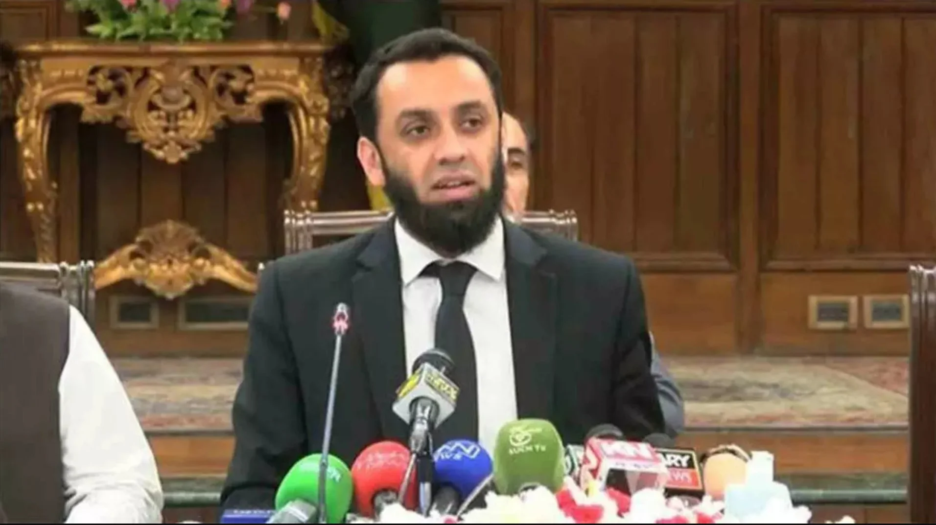 Pak Minister Fears Indian Retaliation: पहलगाम हमले के बाद पाकिस्तान में खौफ! मंत्री बोले- भारत 36 घंटे में कर सकता है हमला, दी गीदड़भभकी