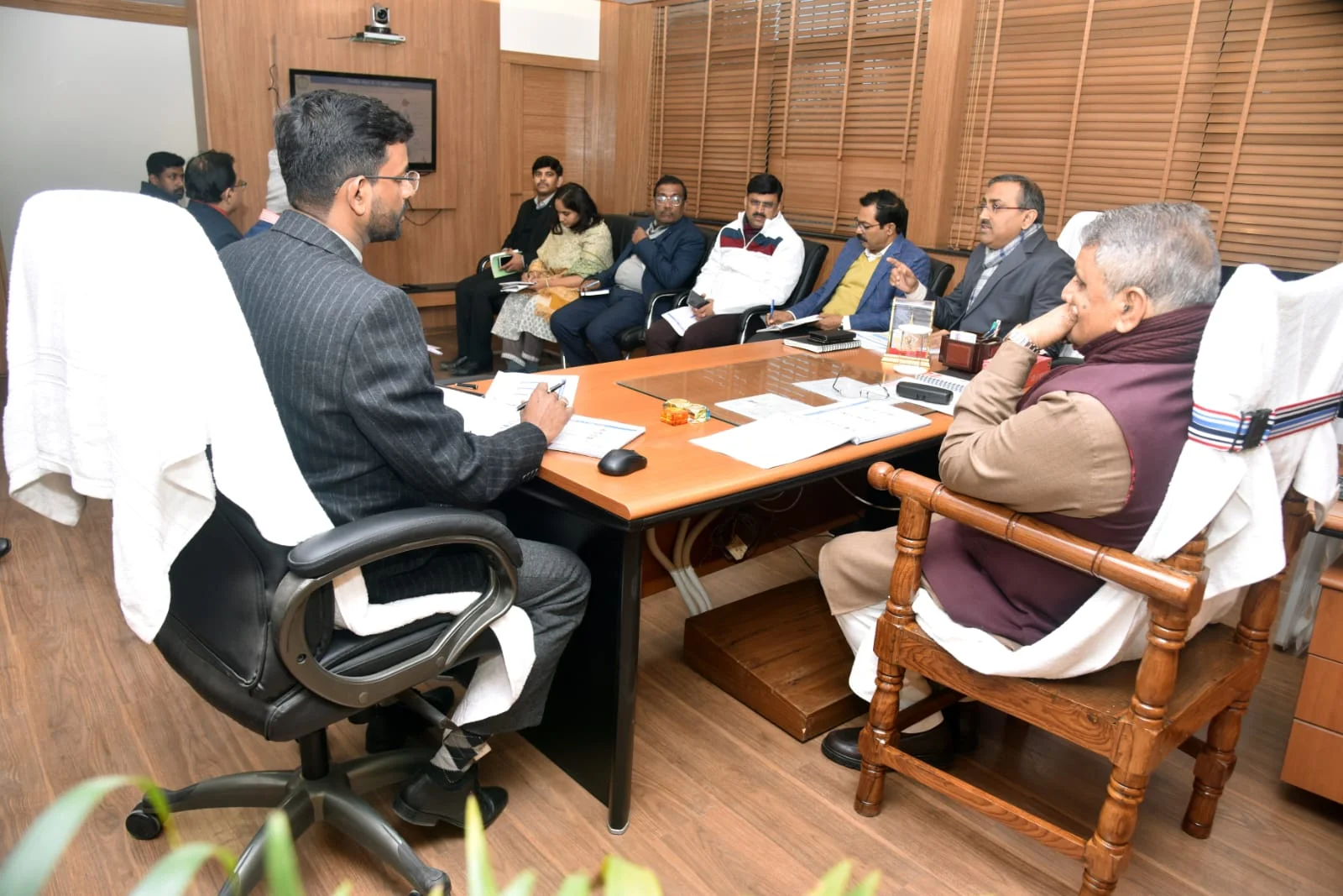Saat Nischay-3 का हर घर तक प्रचार करे IPRD, मंत्री विजय चौधरी का निर्देश