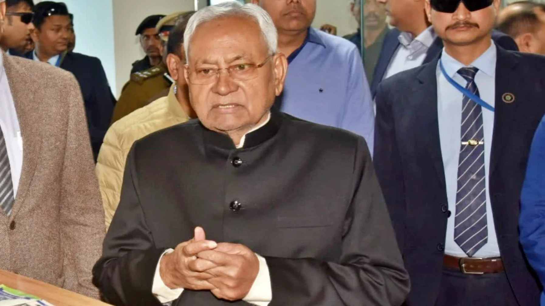 Bihar News Today: नीतीश कुमार ने किया आचार्य किशोर कुणाल की प्रतिमा का भव्य अनावरण, महावीर कैंसर संस्थान में बना नया धर्मशाला!