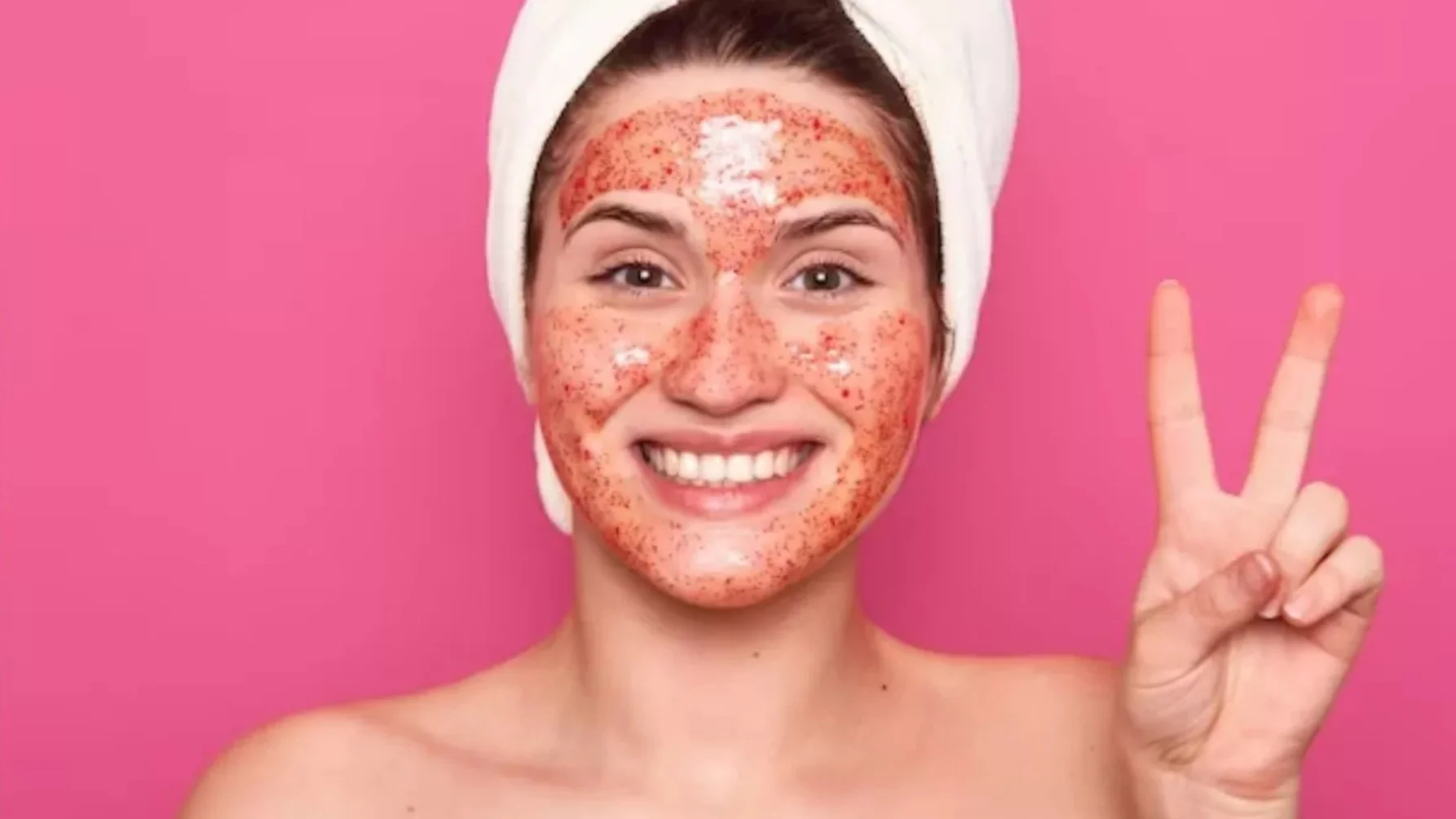 Sugar Scrub for Glowing Skin: चीनी से पाएं बेदाग-निखरी त्वचा! घर पर बनाएं ये आसान स्क्रब, जानें शानदार फायदे