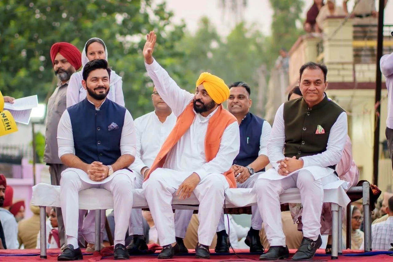 पारंपरिक राजनीतिक पार्टियाँ मुझे बदनाम करने के लिए धर्म का दुरुपयोग कर रही हैं, वे इस बात को हज़म नहीं कर पा रहीं कि आपका बेटा पंजाब में ईमानदारी से सरकार चला रहा है: मुख्यमंत्री भगवंत सिंह मान