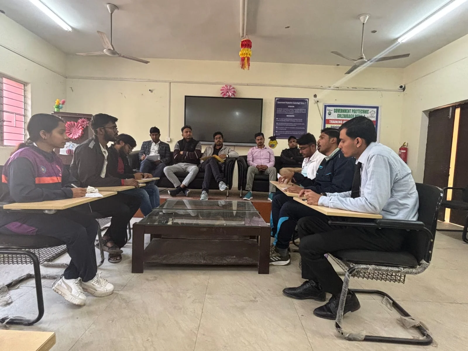 ‘उमंग-2026’ के तहत राज्यस्तरीय साहित्यिक-सांस्कृतिक स्पर्धाओं में इंजीनियरिंग छात्रों ने दिखाई विविध प्रतिभा ।