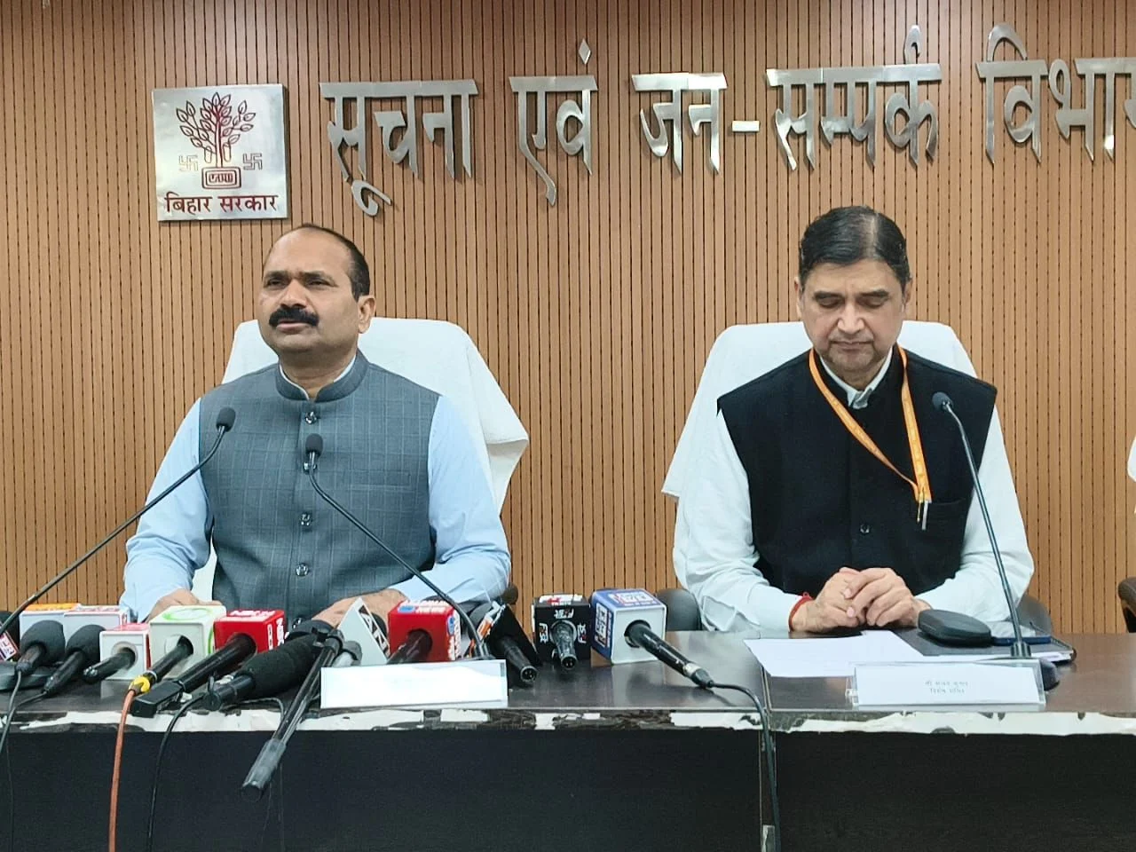 ISO प्रमाणीकरण से लेकर ई-गवर्नेंस तक सामान्य प्रशासन विभाग की बड़ी उपलब्धियाँ : डॉ. बी. राजेन्दर