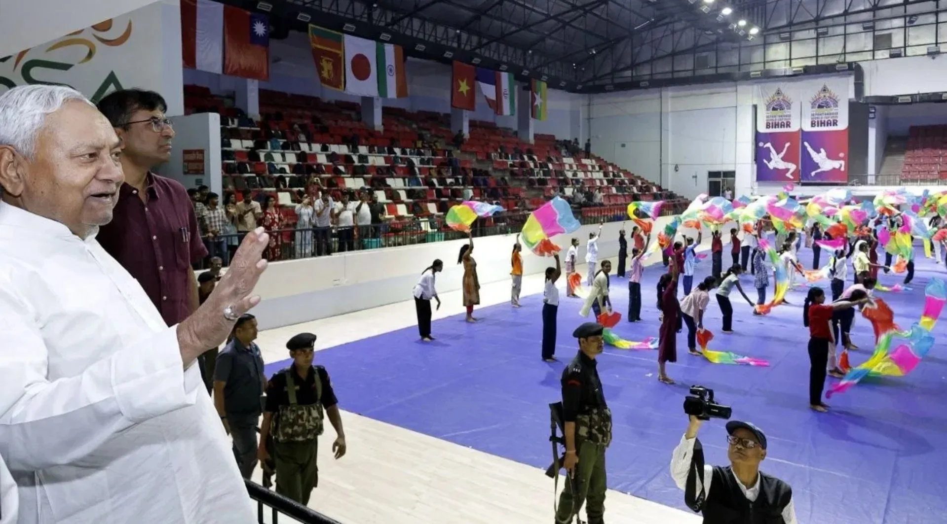 Khelo India Youth Games 2025 : बिहार में पर्यटन और खेलों का नया युग! नीतीश कुमार ने बोधगया में इंटरनेशनल गेस्ट हाउस और गया में मेजर ध्यानचंद खेल परिसर का किया उद्घाटन"