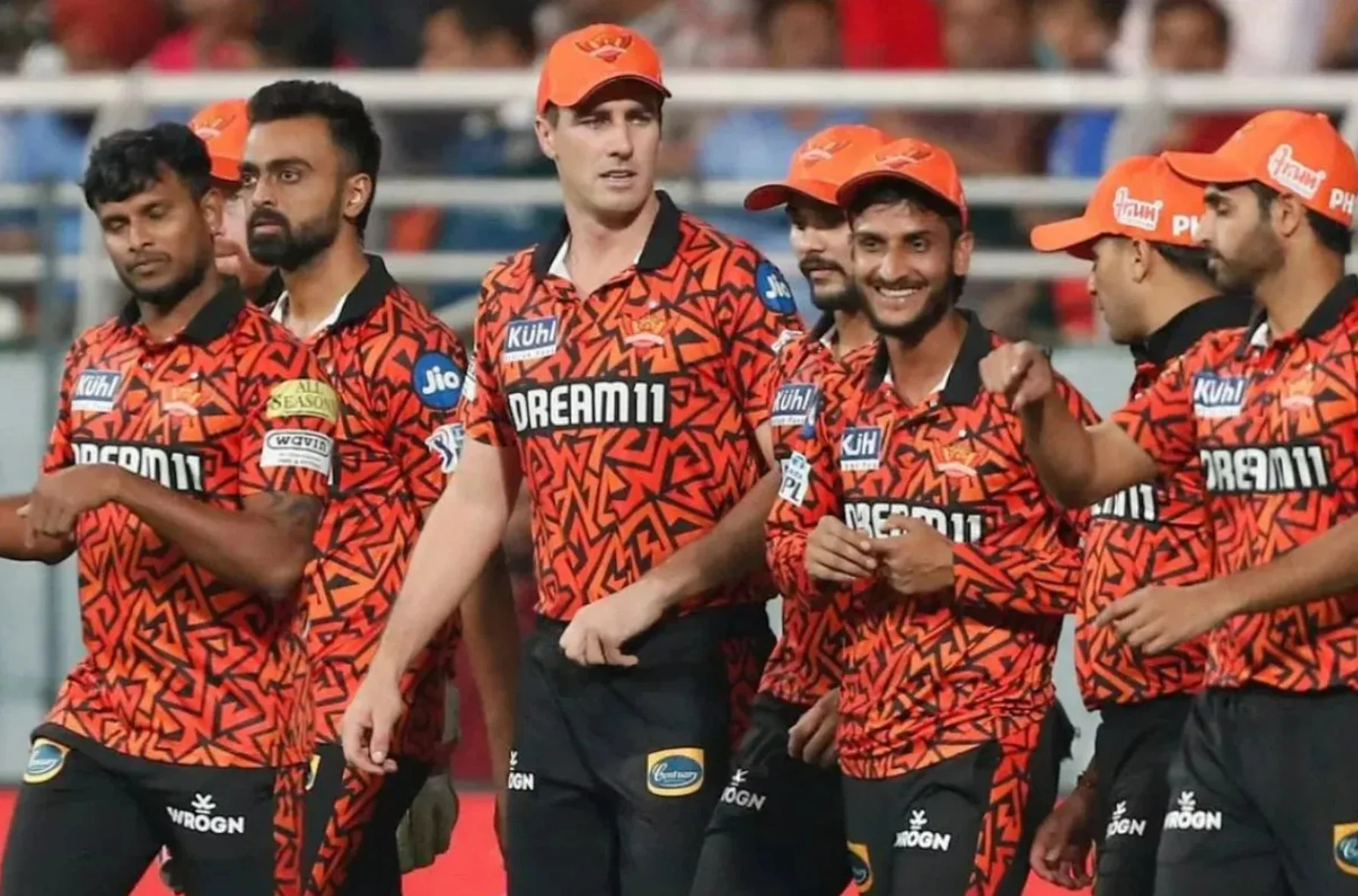 IPL 2025: सनराइजर्स हैदराबाद की प्लेऑफ उम्मीदें जिंदा, 6 जीत से 16 अंक संभव, लेकिन राह मुश्किल