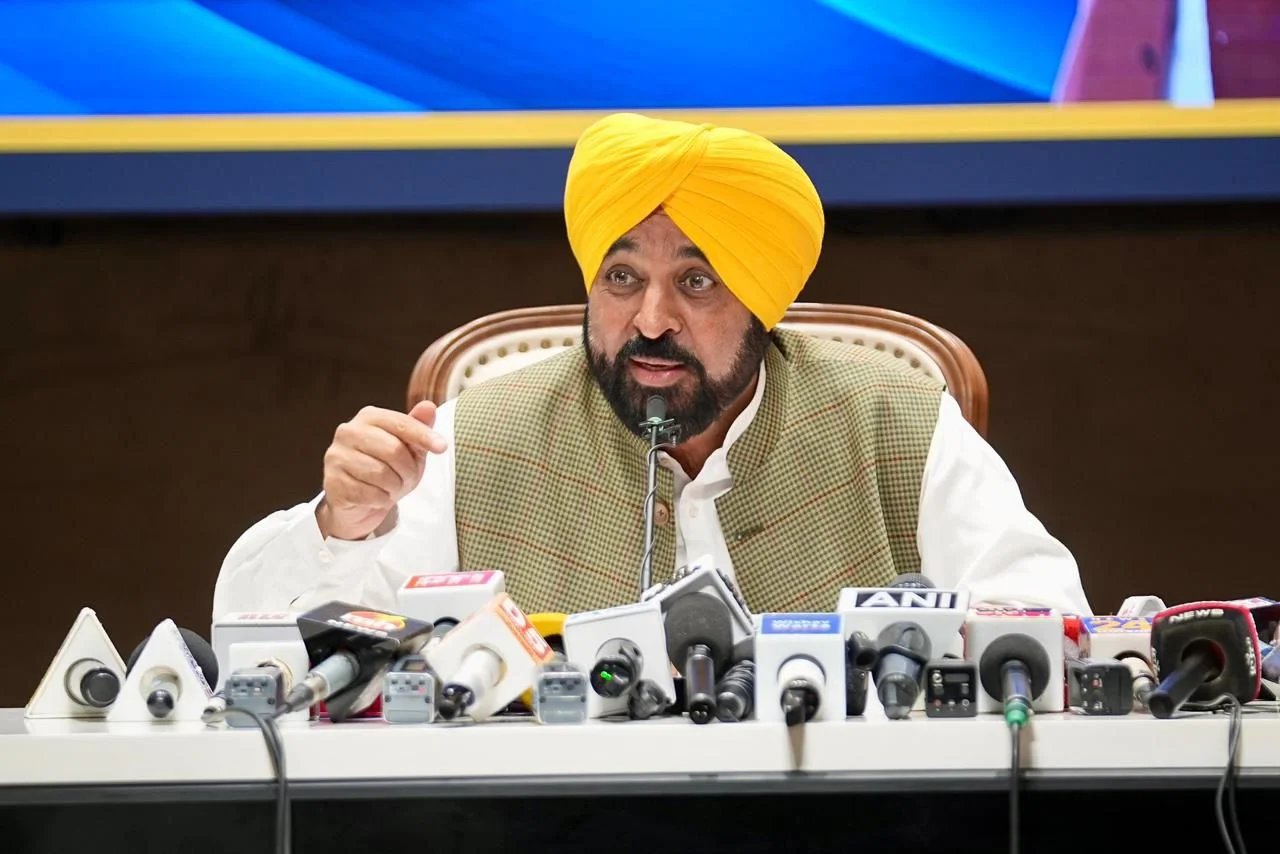 पंजाब सरकार दुनिया भर के आरोपियों को ट्रैक करके वापस लाने के लिए गृह मंत्रालय और विदेश मंत्रालय के साथ तालमेल कर रही है: मुख्यमंत्री भगवंत सिंह मान