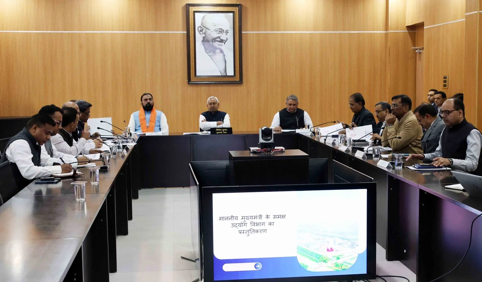 बिहार का औद्योगिक कायाकल्प: 20 साल में उद्योगों की संख्या दोगुनी, 5 लाख करोड़ निवेश का मेगा रोडमैप