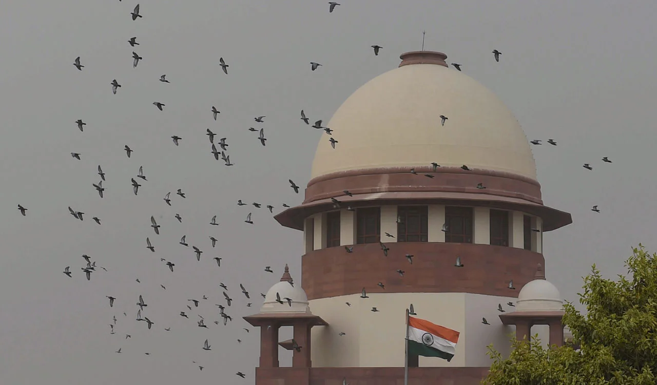 आर्केस्ट्रा और स्पा में नाबालिग लड़कियों को काम पर रखने पर सुप्रीम कोर्ट सख्त, जनहित याचिका पर केंद्र सरकार समेत कई संस्थाओं को नोटिस