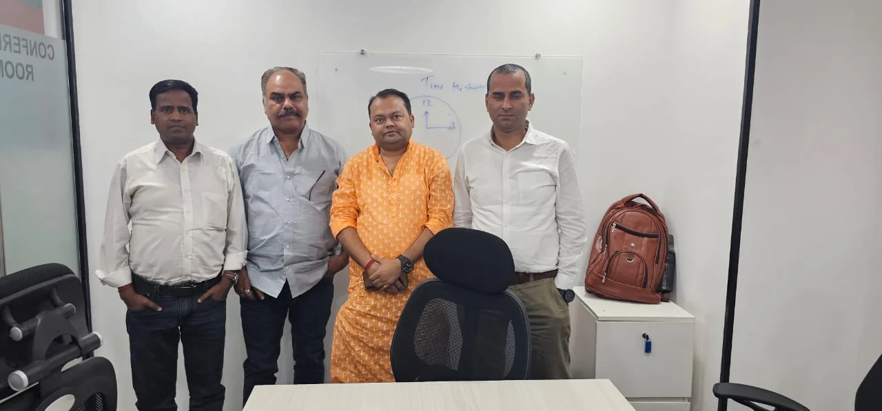 Web Journalists Mahakumbh 2025: दिल्ली में वेब पत्रकारों का 'महाकुंभ', सरकार से स्वास्थ्य बीमा, पेंशन और जमीन की मांगें उठेंगी!