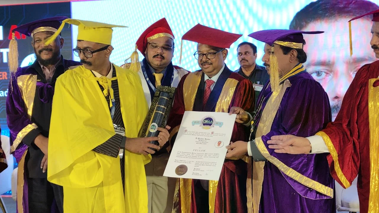 पटना के डॉ. प्रभात रंजन को कॉमनवेल्थ फेलोशिप सम्मान — हैदराबाद में CJI सूर्यकांत ने किया सम्मानित