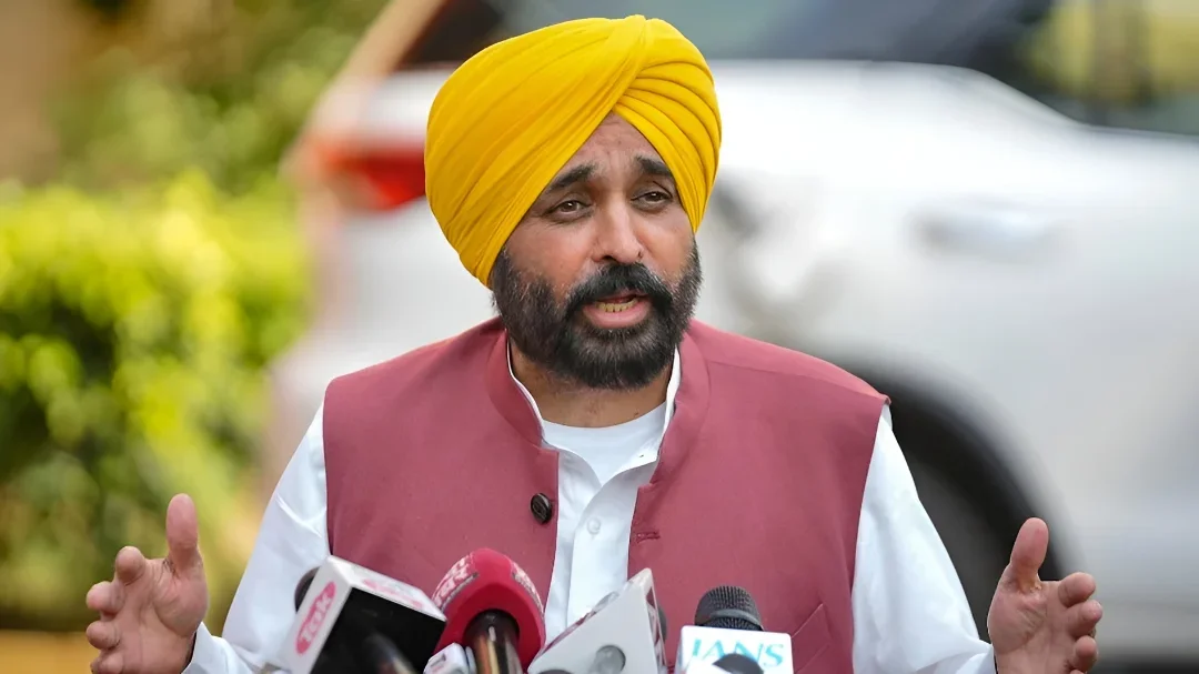 E20 Petrol News: मुख्यमंत्री भगवंत सिंह मान ने E20 पेट्रोल पर उठाए सवाल, ऑनलाइन याचिका के समर्थन की अपील
