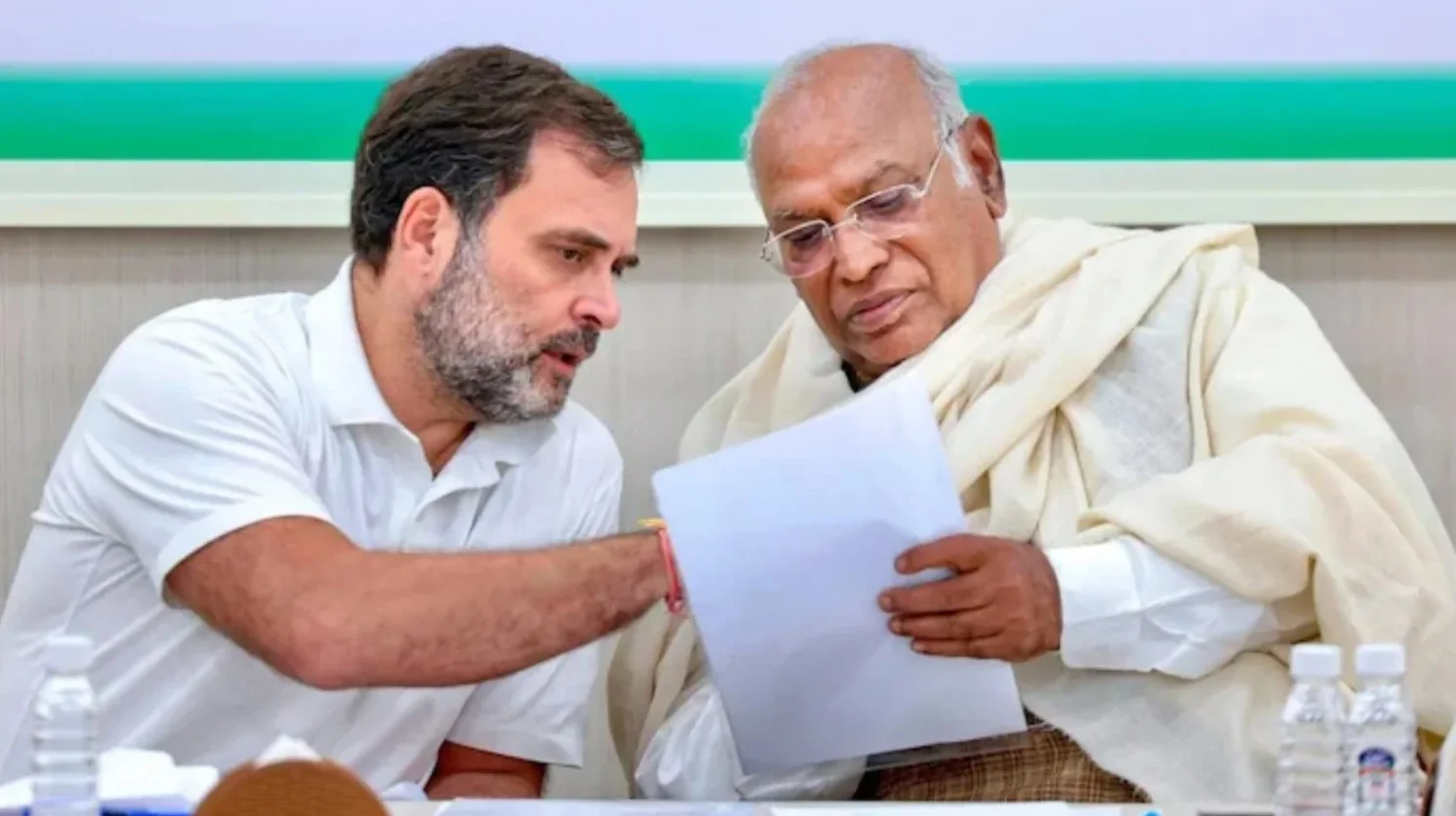 Bihar Elections 2025: कांग्रेस की चार घंटे लंबी समीक्षा बैठक, उम्मीदवारों ने बताई हार की बड़ी वजहें