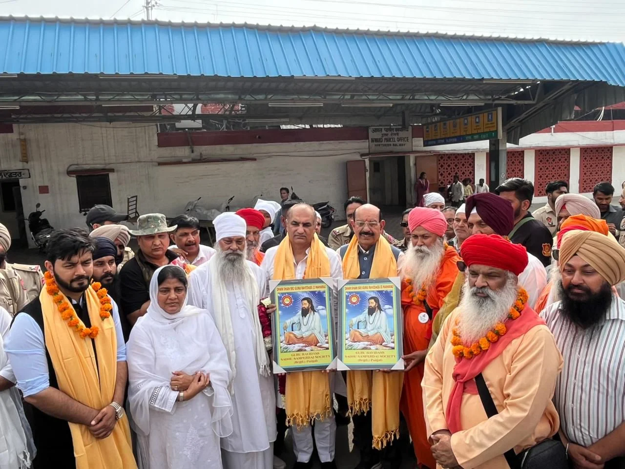 समानतावादी समाज की सृजना के लिए लोगों को श्री गुरु रविदास जी की शिक्षाओं को अपने जीवन में अपनाने का आह्वान