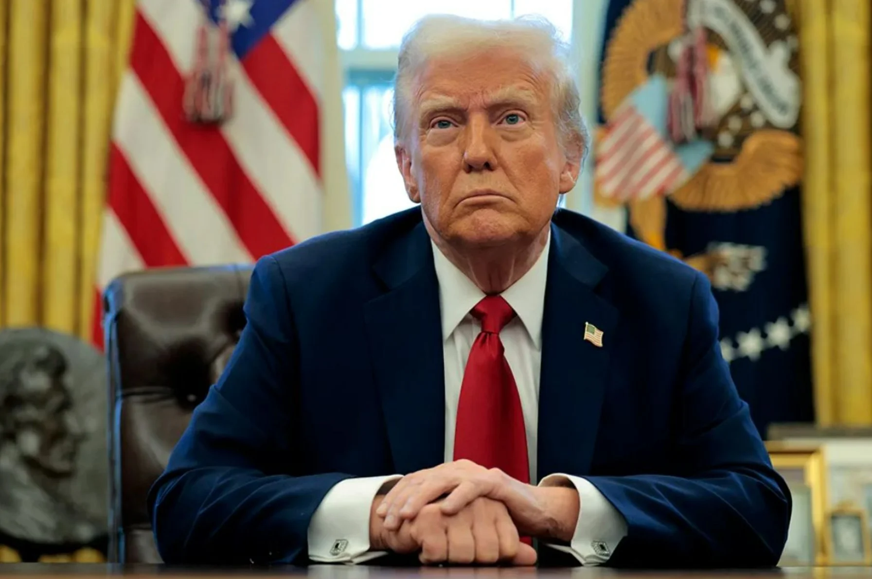 Donald Trump New Travel Ban: ट्रंप का नया 'बैन लिस्ट' ड्राफ्ट तैयार – क्या पाकिस्तान और अफगानिस्तान के नागरिकों के लिए बंद हो जाएगा अमेरिका का दरवाजा?