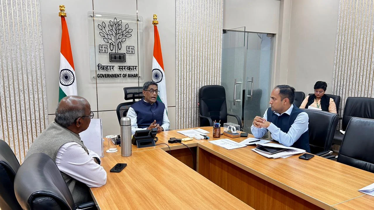 मुख्य सचिव ने खेल विभाग की समीक्षा की; सुरक्षा, निगरानी, पीपीपी मॉडल एवं संस्थागत सुधारों पर जोर