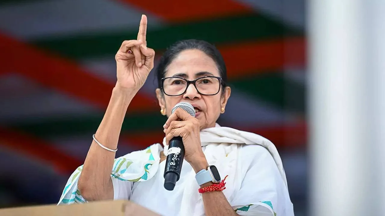 हार के बाद TMC में अंदरूनी कलह: निलंबित नेता ने नेतृत्व पर उठाए सवाल, बताए शिकस्त के पीछे के कारण