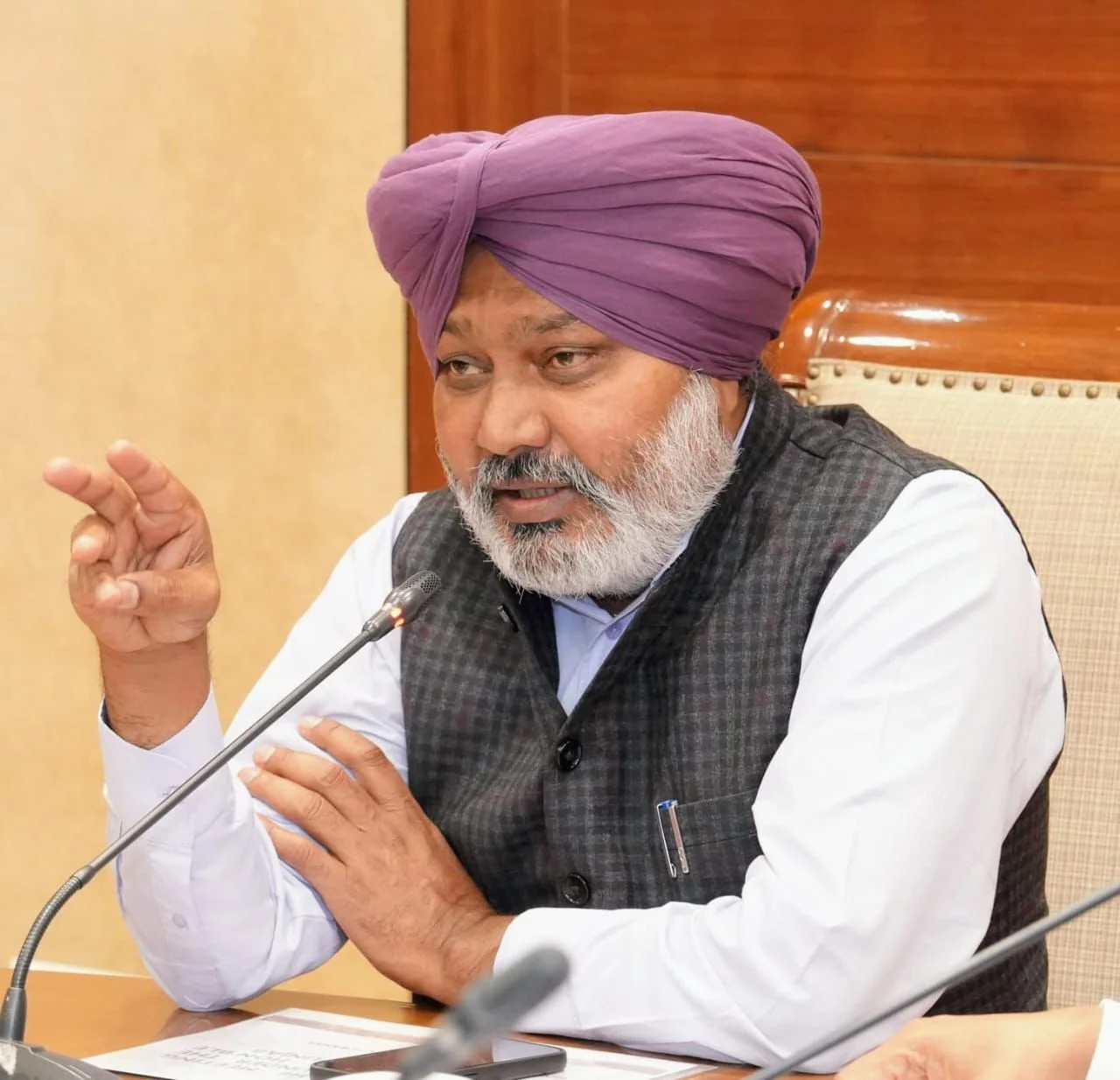 भगवंत मान सरकार सार्वजनिक परिवहन नेटवर्क में क्रांतिकारी बदलाव के लिए पी.आर.टी.सी. और पनबस में 1,265 बसें करेगी शामिल: हरपाल सिंह चीमा