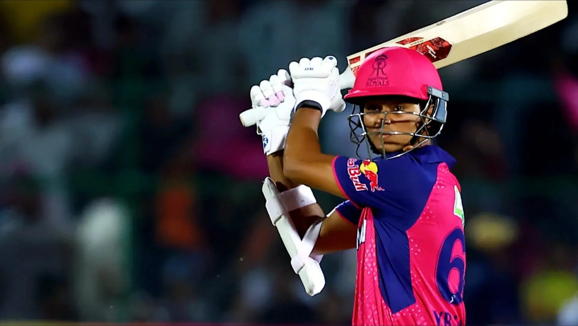IPL 2025: 14 साल के वैभव सूर्यवंशी ने ठोका तूफानी शतक, यूसुफ पठान का 15 साल पुराना रिकॉर्ड तोड़ा!