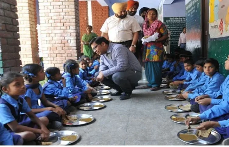 अब बच्चों को मिलेगा ऑर्गेनिक मिड-डे मील,पंजाब के 5,000 सरकारी स्कूलों में 'पौष्टिक बगीचे' बनाएगी मान सरकार