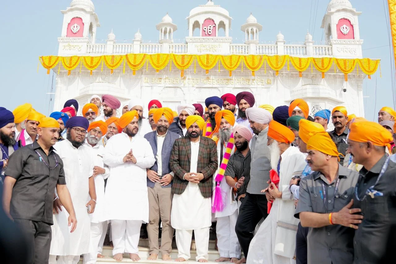 नांदेड़ साहिब पहुंचे CM भगवंत मान, ‘पवित्र शहर’ दर्जे की मांग महाराष्ट्र से उठाने का ऐलान