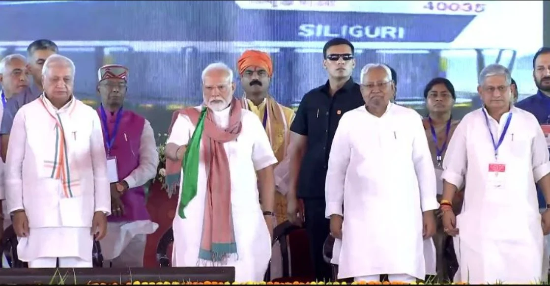 6204 Crore Electricity Boost : PM Modi की ₹6204 करोड़ की बिजली सौगात से चमकेगा बिहार! अब हर घर को मिलेगी 24x7 बिजली – जानिए क्या हुआ लॉन्च!