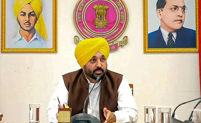 जहाँ दूसरी सरकारों की जुबान से मिली चोट , वहीं मान सरकार ने दलित समाज को बनाया पंजाब का ‘गौरव’!” शिक्षा, रोज़गार और सम्मान से सशक्त हुआ दलित वर्ग!