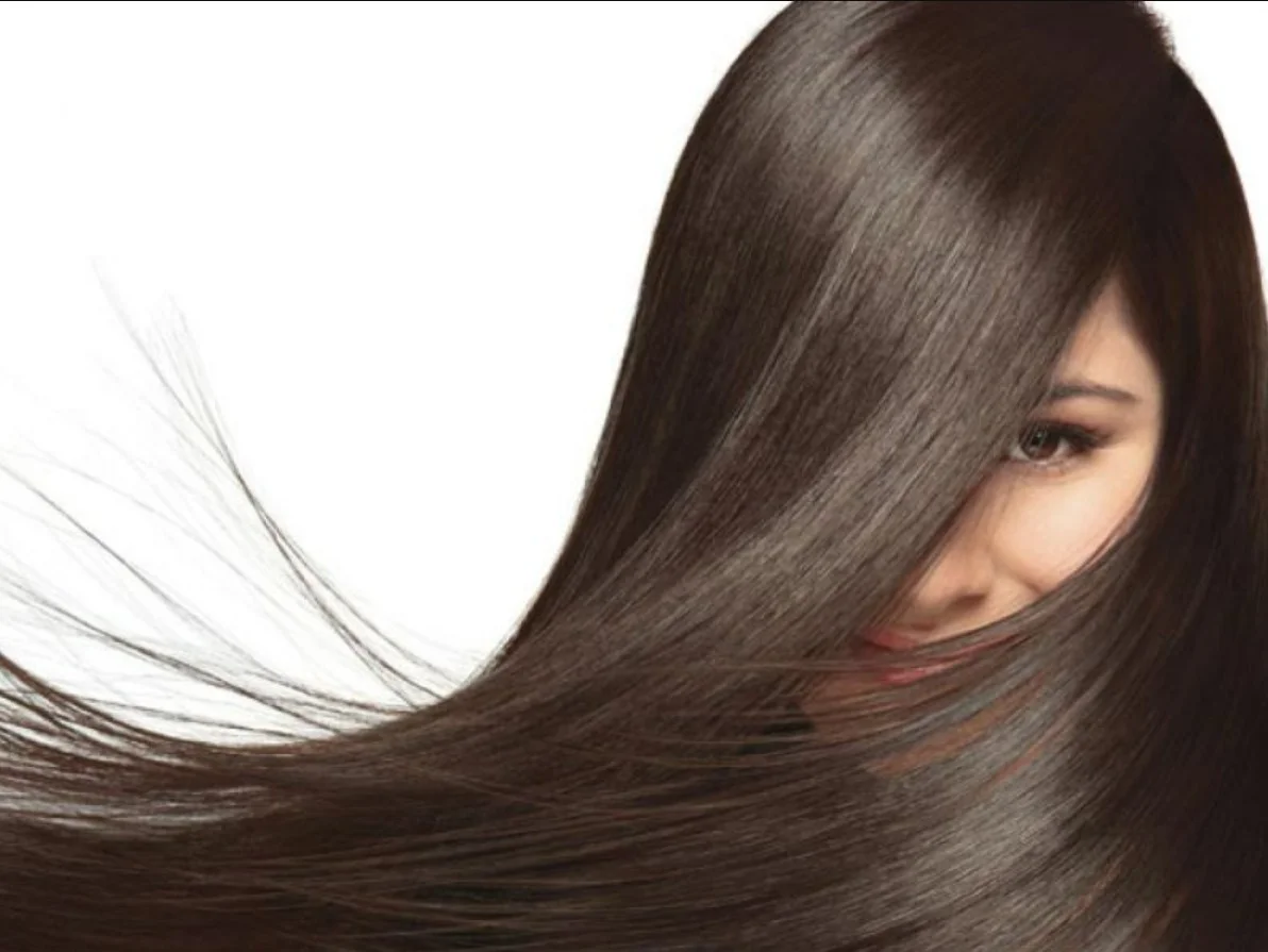 Hair Care Tips: लंबे, घने और चमकदार बाल चाहिए? किचन की इन 3 चीजों से करें बालों की देखभाल!