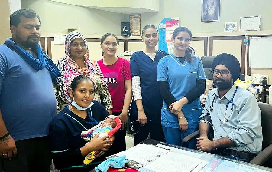 27 सप्ताह में जन्मी, नवांशहर की बच्ची ने ‘मुख्यमंत्री सेहत योजना’ के तहत 50 दिनों की विशेष एनआईसीयू देखभाल के बाद दी मौत को मात