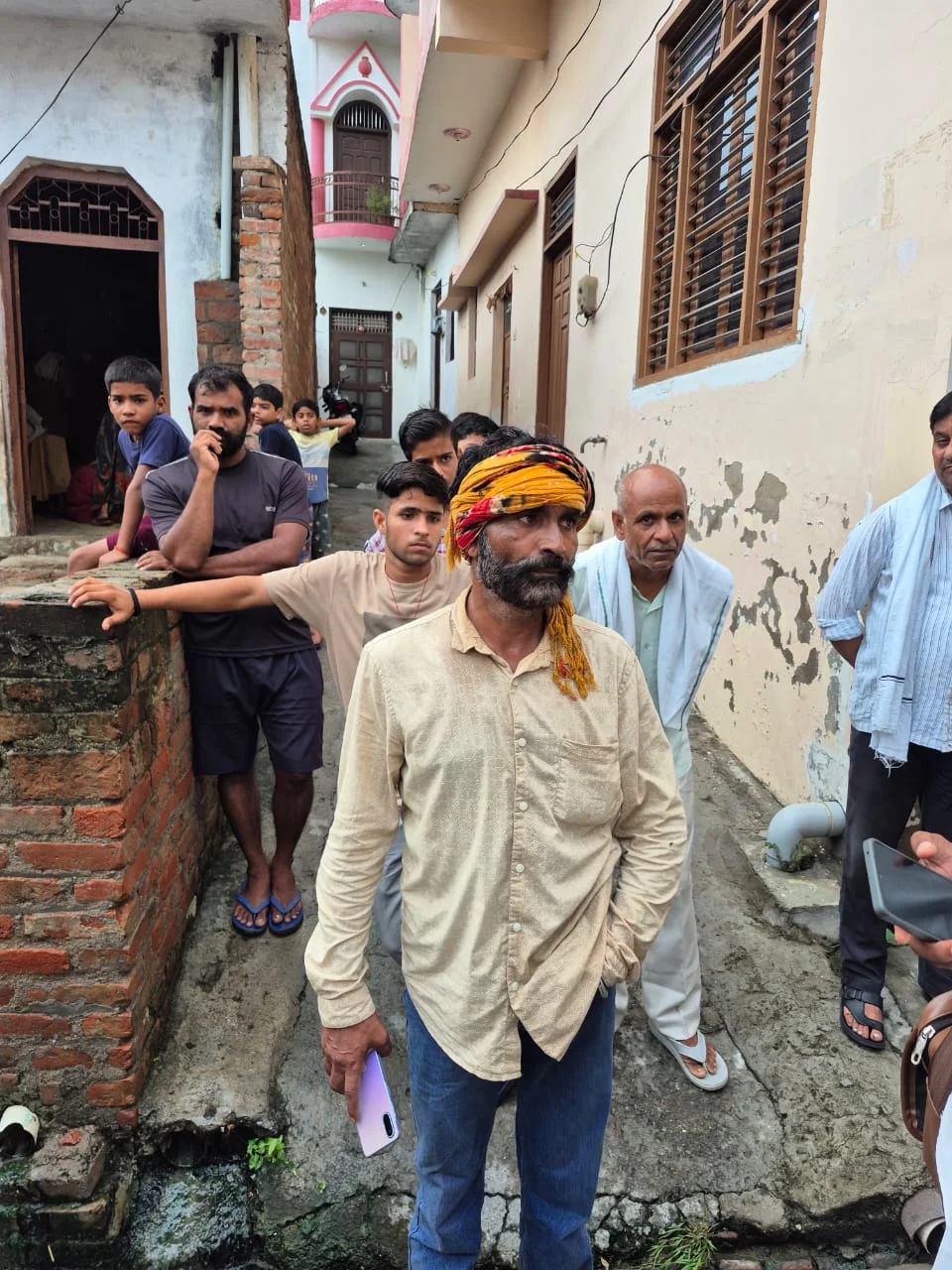 उत्तर प्रदेश: शिव गौर क्लीनिक में मरीज की मौत, परिजनों ने लगाया गलत इलाज का आरोप; जांच और कार्रवाई की मांग