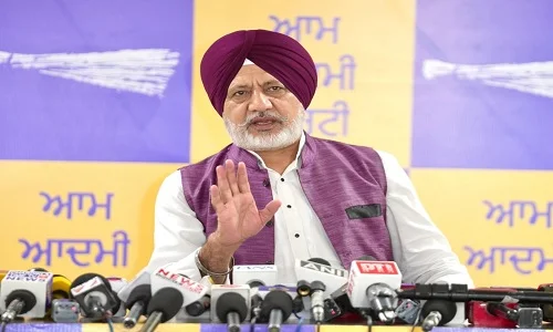 भाजपा के इशारे पर, पूर्व क्रिकेटर और राज्यसभा सदस्य हरभजन सिंह भज्जी और दूसरे सेलिब्रिटी सोशल मीडिया पर पंजाब को बदनाम करने के लिए चला रहे हैं मुहिम: बलतेज पन्नू