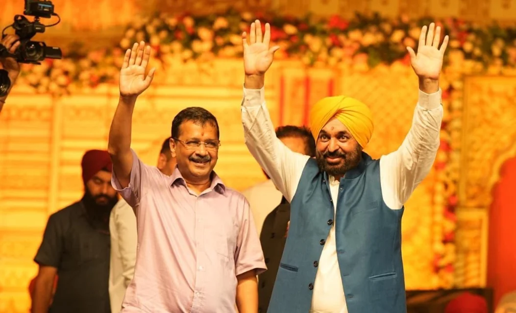 पंजाब के बुजुर्गों को तीर्थ यात्रा पर ले जाकर भगवंत मान ने साबित कर दिया है कि वे आधुनिक युग के श्रवण पुत्र हैं: अरविंद केजरीवाल